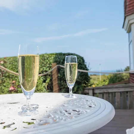 Cornellian Σκάρμπορο